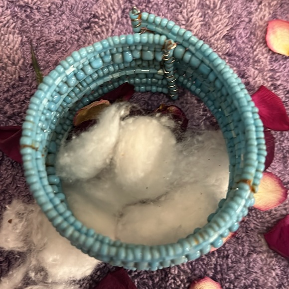 Faux Turquoise Necklace  and beaded cuff bracelet - Picture 4 of 4